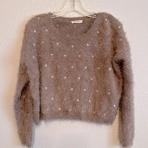 Medium Sis sis soft fuzzy sweater